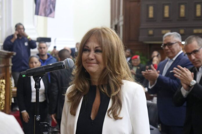 ¿quien-es-eglee-gonzalez,-la-nueva-defensora-del-pueblo?