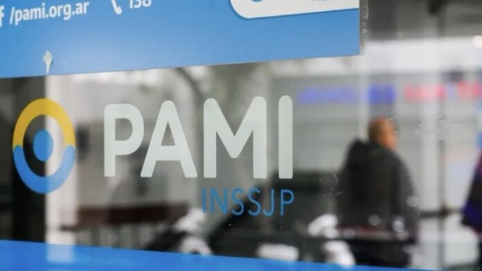 crisis-en-pami:-medicos-de-cabecera-arrancaron-un-paro-de-72-horas