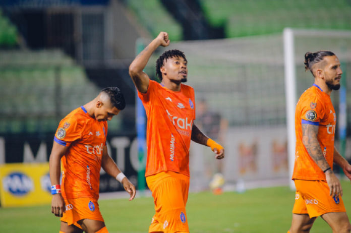 deportivo-la-guaira-se-enfrentara-en-las-alturas-a-el-bolivar