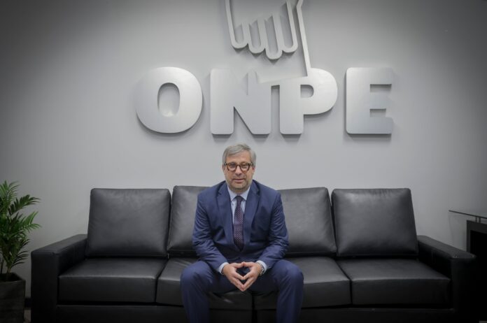 jne-denuncia-penalmente-a-piero-corvetto-por-presunto-delito-contra-el-derecho-de-sufragio:-estos-son-sus-argumentos
