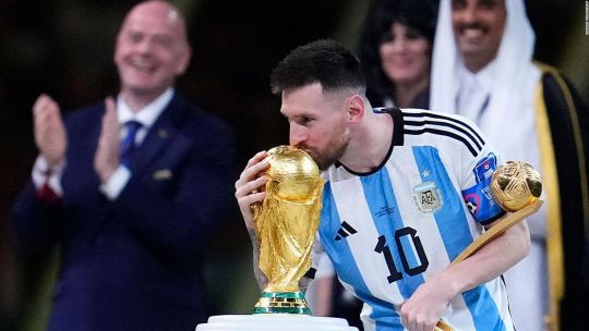fundamental:-¿cuanto-sale-a-asistencia-al-viajero-para-los-que-van-al-mundial?