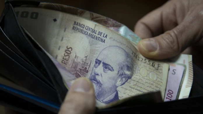 la-inflacion-en-argentina-alcanza-su-maximo-en-2026-mientras-caputo-se-dirige-a-las-reuniones-del-fmi