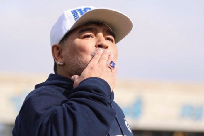 maradona-death-trial:-prosecutor-calls-the-accused-a-‘group-of-amateurs’