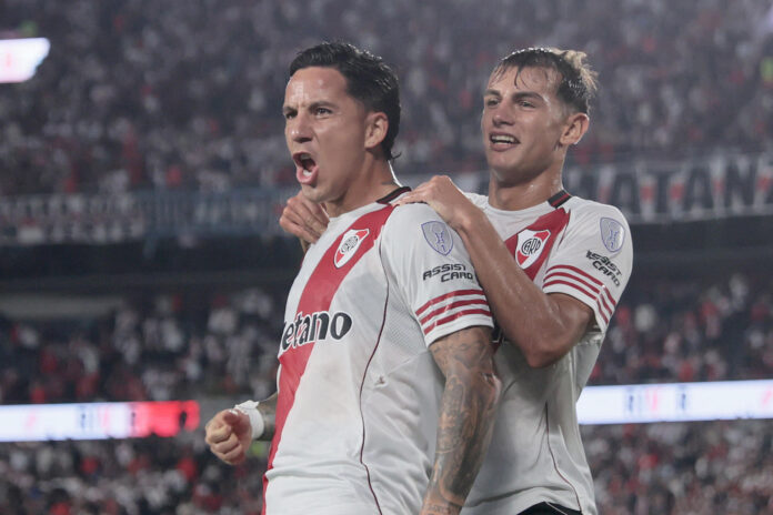 river-plate-sudo-para-vencer-a-carabobo-en-el-estadio-monumental