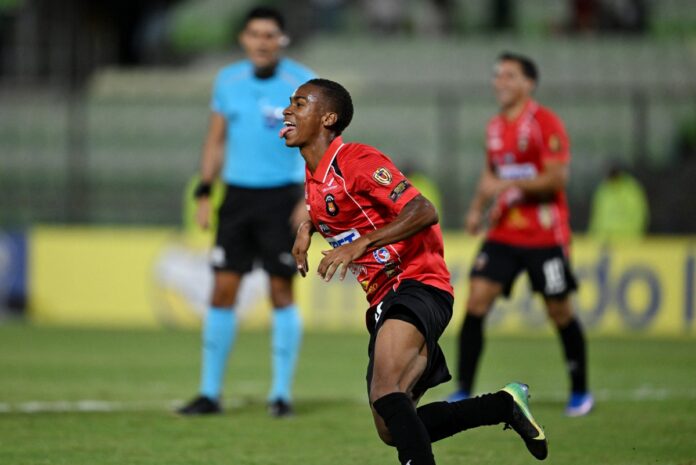 caracas-fc-vencio-a-independiente-petrolero-y-sigue-invicto-en-la-copa-sudamericana