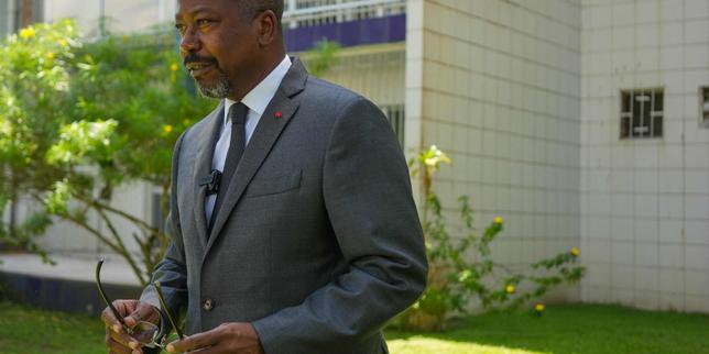gabon:-el-principal-oponente,-alain-claude-bilie-by-nze,-arrestado;-son-parti-denuncia-una-«maniobra-politica»