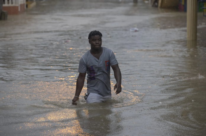 inundaciones-en-republica-dominicana-y-haiti-dejan-al-menos-19-muertos
