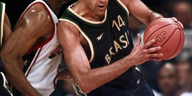 oscar-schmidt,-leyenda-del-basket-brasileno,-murio-a-los-68-anos