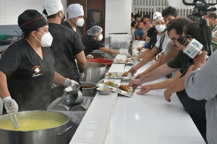 comedor-universitario-incorpora-el-desayuno-para-estudiantes.