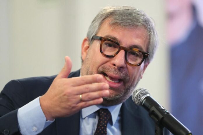 procuraduria-anticorrupcion-solicita-incluir-a-piero-corvetto-y-otros-funcionarios-de-la-onpe-como-investigados