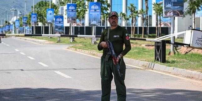 en-direct,-guerre-au-moyen-orient:-una-delegacion-americana,-emmenee-par-jd-vance,-se-rendra-lundi-au-pakistan-pour-de-nouveaux-echanges-avec-l’iran