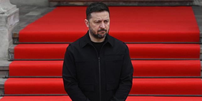 en-direct,-guerra-en-ucrania:-volodymyr-zelensky-estime-qu’assouplir-les-sanctions-contra-le-petrole-russe-fournira-a-moscou-«-de-l’argent-qui-se-transforma-directement-en-nouvelles-frappes-»