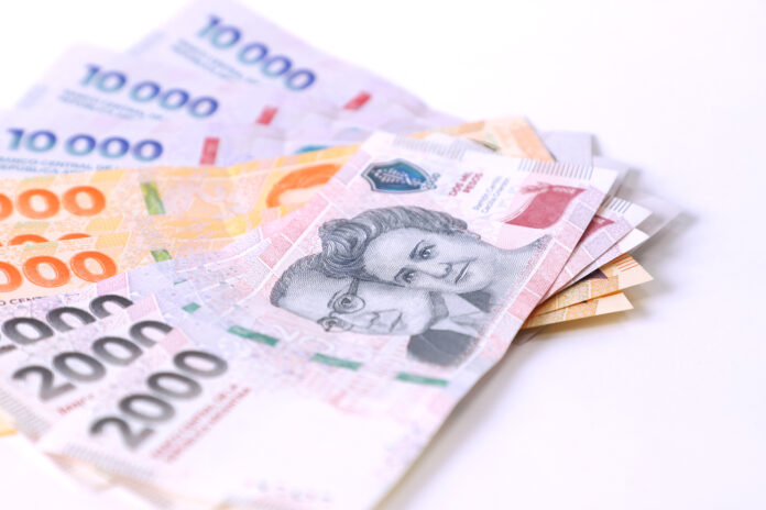 argentine-wages-have-fallen-20%-since-2018,-worst-drop-in-the-region