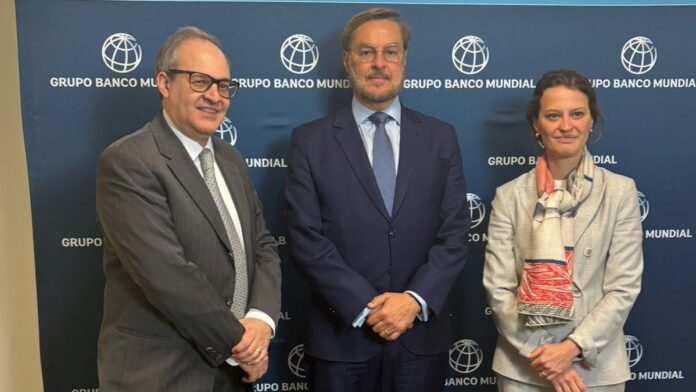 el-banco-mundial-y-representante-de-venezuela-sostienen-reunion-sobre-inversion-y-empleo