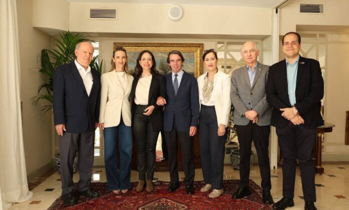 maria-corina-machado-se-meeting-con-los-expresidentes-del-gobierno-espanol-aznar-y-gonzalez