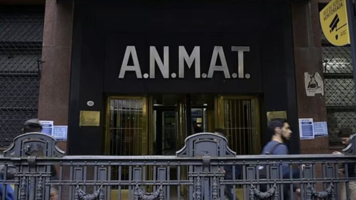 la-anmat-prohibio-un-perfume-por-posibles-riesgos-para-la-salud:-que-detectaron-en-el-producto