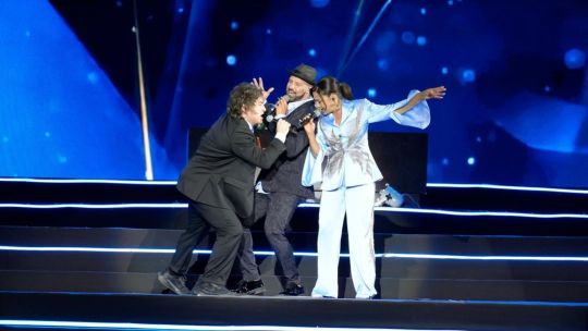 milei-finaliza-visita-a-israel-con-una-cancion-en-ceremonia-del-dia-de-la-independencia