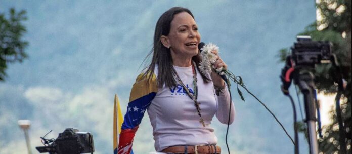 maria-corina-machado:-el-insolito-caso-de-persistencia-en-el-liderazgo-opositor