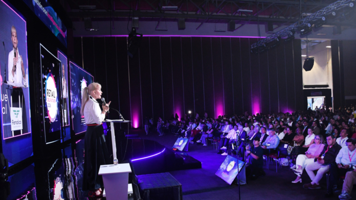 asi-es-el-centro-comercial-virtual-para-emprendedores-con-el-que-el-valle-da-un-salto-digital:-la-plataforma-fue-presentacion-en-retail-del-futuro