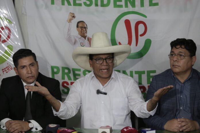 juntos-por-el-peru-sale-en-defensa-de-corvetto-y-califica-de-decision-“ilegal”-de-la-jnj