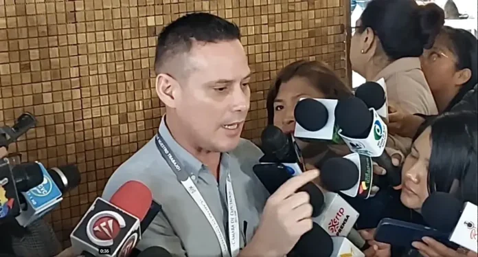 jefe-de-bancada-revela-que-libre-garantiza-votos-a-paz-en-el-legislativo