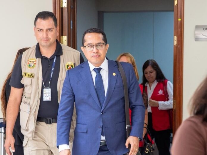 presidente-del-jne-desmiente-a-la-onpe:-“no-hubo-fiscalizador-ni-efectivo-policial”-en-traslado-de-cajas-con-cedulas-de-sufragio
