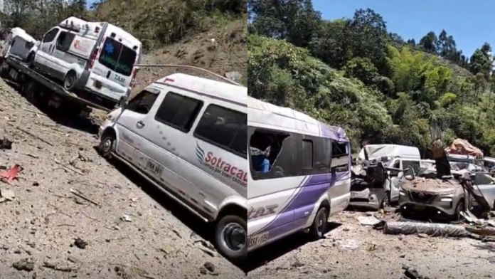 video-del-ataque-terrorista-en-la-via-panamericana-que-deja-al-menos-siete-personas-muertas-y-mas-de-20-heridos:-cilindro-cayo-sobre-un-autobus-en-cauca