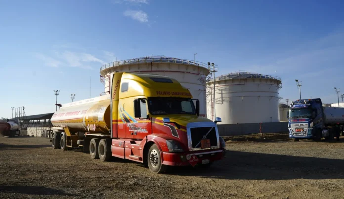 ypfb-aumenta-despachos-de-diesel-desde-palmasola-hasta-4-millones-de-litros-diarios