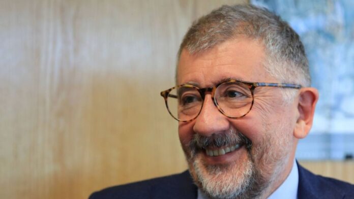 mario-cimoli,-exsecretario-de-cepal:-“si-uno-se-presenta-como-progresista-tiene-que-saber-que-el-gasto-no-es-infinito”
