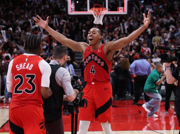 toronto-iguala-2-2-su-serie-de-playoffs-de-la-nba-ante-cleveland