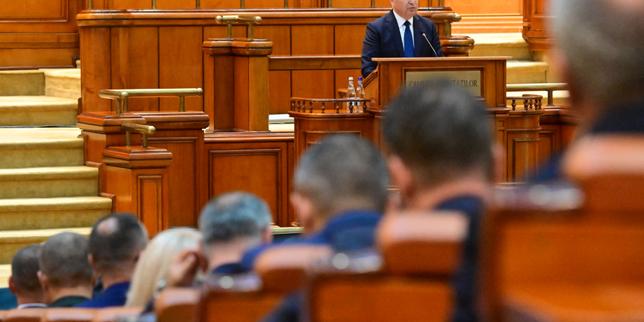 rumania:-los-sociales-democraticos-y-los-derechos-extremos-estan-aliados-en-el-esfuerzo-de-hacer-que-el-gobierno-se-desvanezca