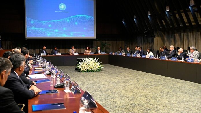 firma-contratada-por-ee-uu-supervisara-uso-de-fondos-de-la-republica,-confirmo-el-bcv