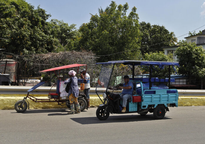cuba-mira-de-nuevo-al-abismo-al-acabarse-el-crudo-del-petrolero-ruso-que-eludio-el-bloqueo