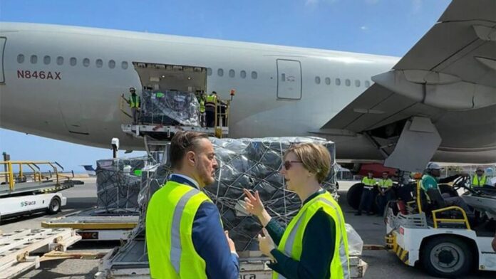 opacidad-rodea-destino-de-71-toneladas-de-medicamentos-enviados-por-ee-uu-a-venezuela