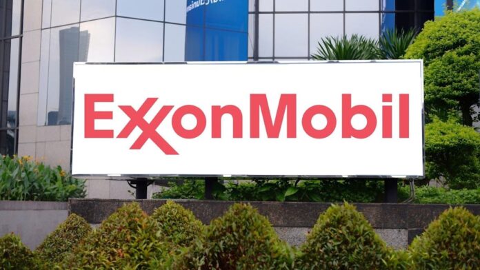 reuters:-equipo-de-exxon-mobil-llega-a-venezuela-evaluar-para-recursos-e-instalaciones-energeticas