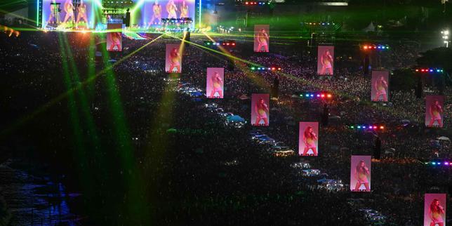 shakira-hace-plein-a-rio-de-janeiro:-2-millones-de-personas-asistidas-en-un-megaconcierto,-segun-la-mairie