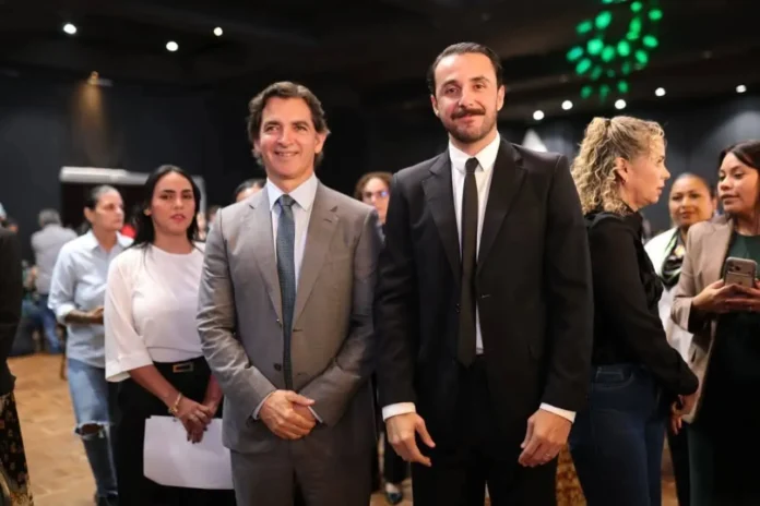 este-lunes,-velasco-y-saavedra-asumen-cargos-en-santa-cruz