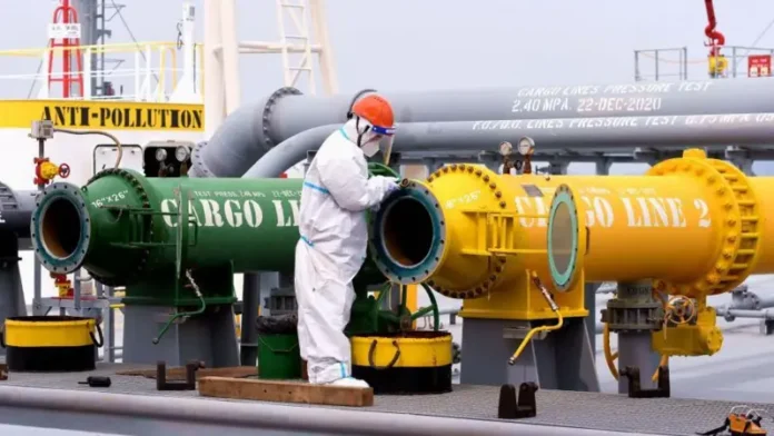 que-son-las-“refinerias-teteras”-de-china-y-como-estan-amortiguando-la-crisis-petrolera-por-la-guerra-en-iran