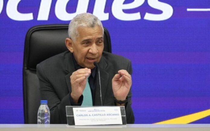 ministro-del-trabajo-promete-nuevos-aumentos:-“no-vamos-a-sustituir-el-concepto-de-salario-por-el-ingreso-integral”