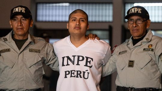 peru-extradita-a-argentina-al-‘pequeno-j’,-sospechoso-clave-en-caso-de-triple-asesinato