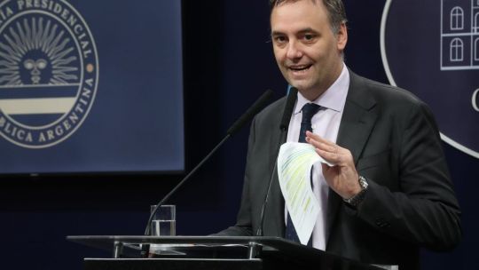 adorni-niega-censura-tras-restricciones-de-la-casa-rosada-al-acceso-de-la-prensa