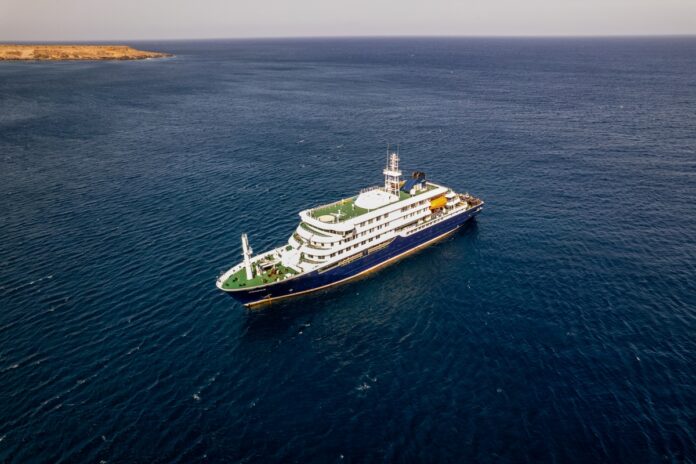oms-confirma-dos-casos-de-hantavirus-entre-los-pasajeros-de-crucero-anclado-frente-a-cabo-verde