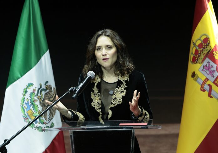isabel-diaz-ayuso-homenajeo-a-hernan-cortes-en-mexico-y-cuestiono-las-disculpas-por-la-conquista