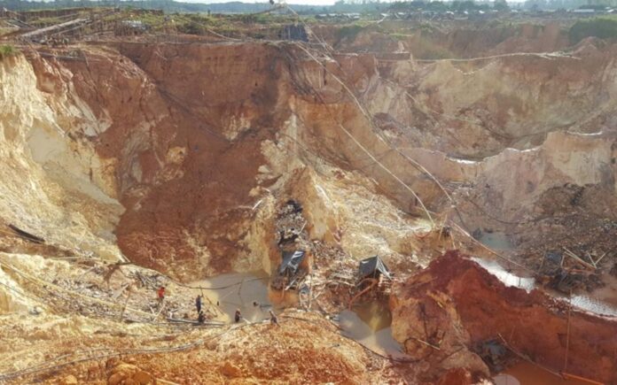 tragedia-en-mina-de-el-callao:-fallecio-trabajador-tras-caer-en-fosa-de-50-metros-de-profundidad