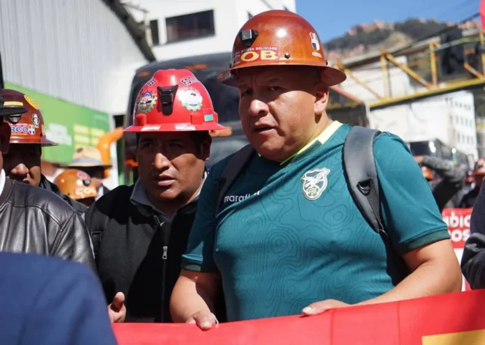 argollo,-de-la-cob,-al-borde-de-una-demanda-por-legitimacion