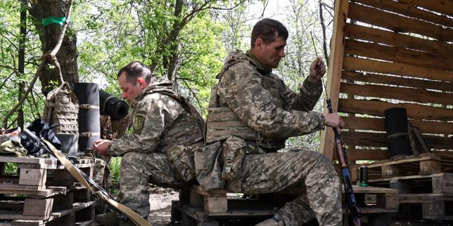 en-direct,-guerre-en-ucrania:-au-moins-27-morts-dans-les-frappes-russes-de-mardi;-la-treve-annoncee-par-kiev-est-censee-avoir-commence