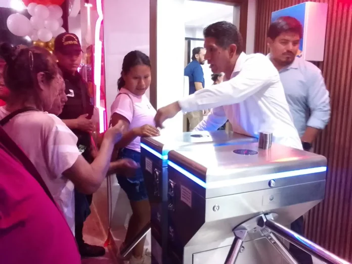 la-feria-barrio-lindo-ya-cuenta-con-el-primer-bano-automatizado