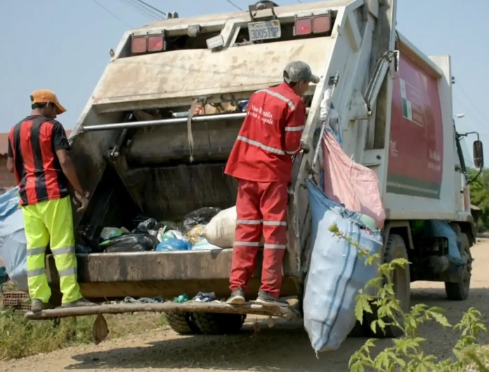 montero:-bloqueo-de-calles-obstaculizando-el-recojo-de-basura
