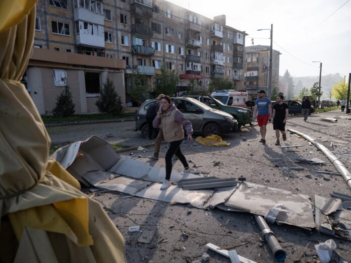 rusia-ataca-a-ucrania-en-pleno-alto-el-fuego-decretado-por-kyiv