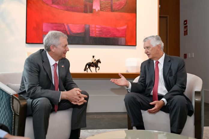 canciller-pareja-reafirma-al-presidente-de-chile-“la-mejor-disposicion”-para-fortalecer-la-cooperacion-binacional